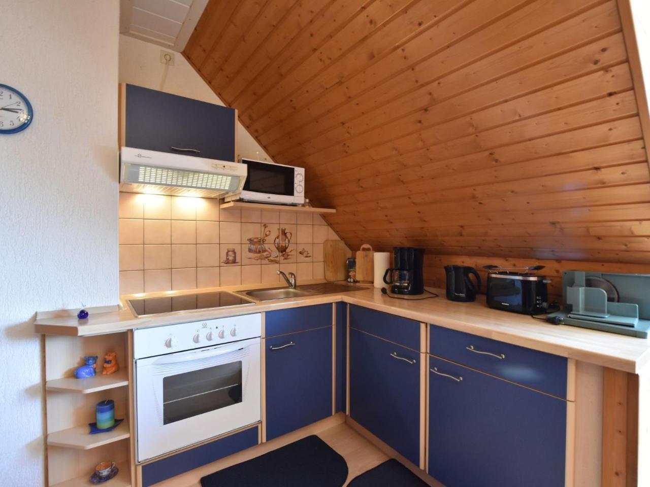 Spacious Holiday Home In Krusenhagen With Garden 외부 사진